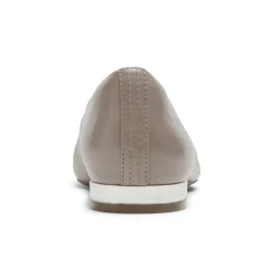 Mocassins><noscript><img width=