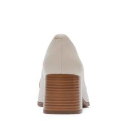 Mocassins><noscript><img width=